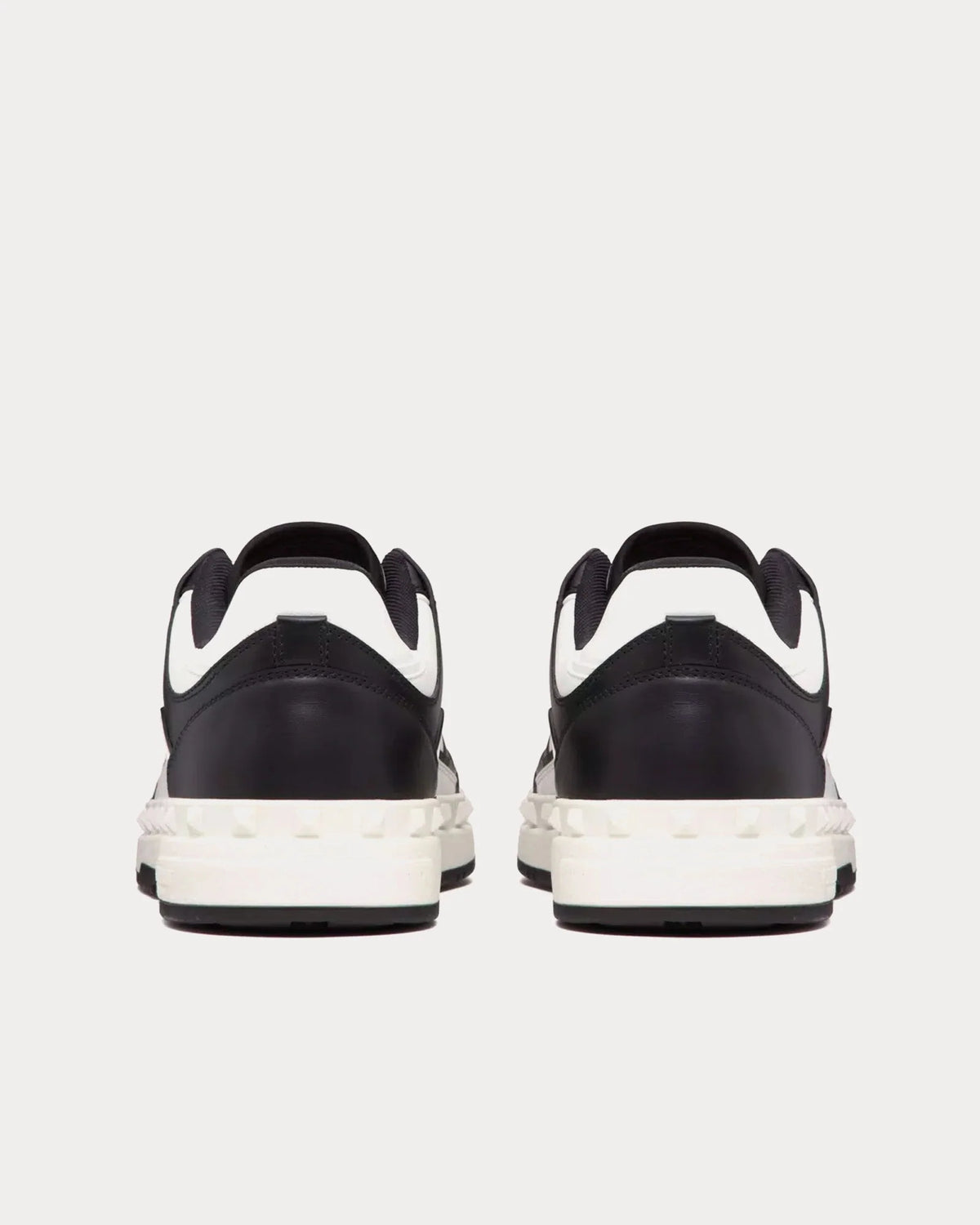 Valentino Garavani Freedots Sneaker 'Black/White'