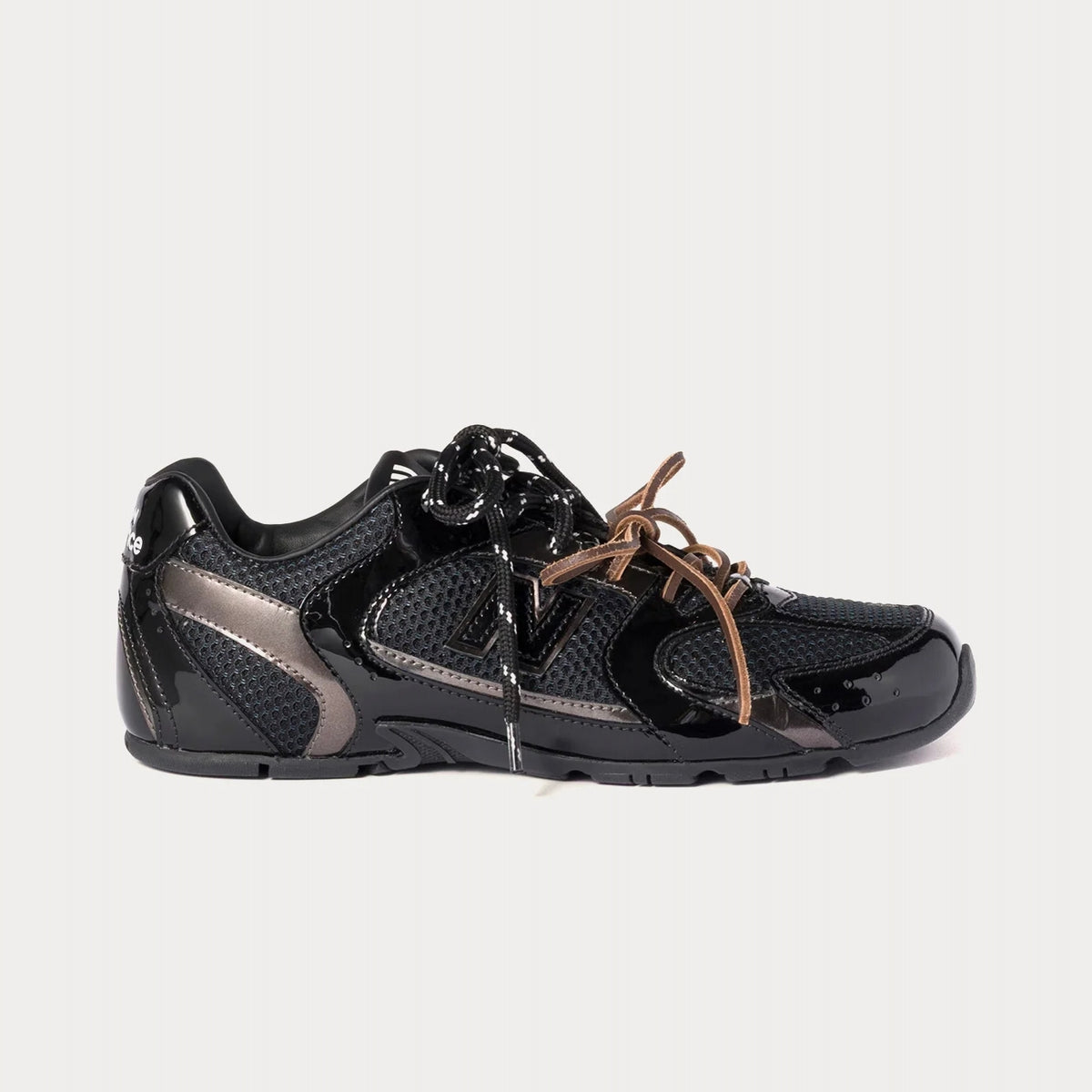 New Balance × Miu Miu 530 SL 'Black / Anthracite'