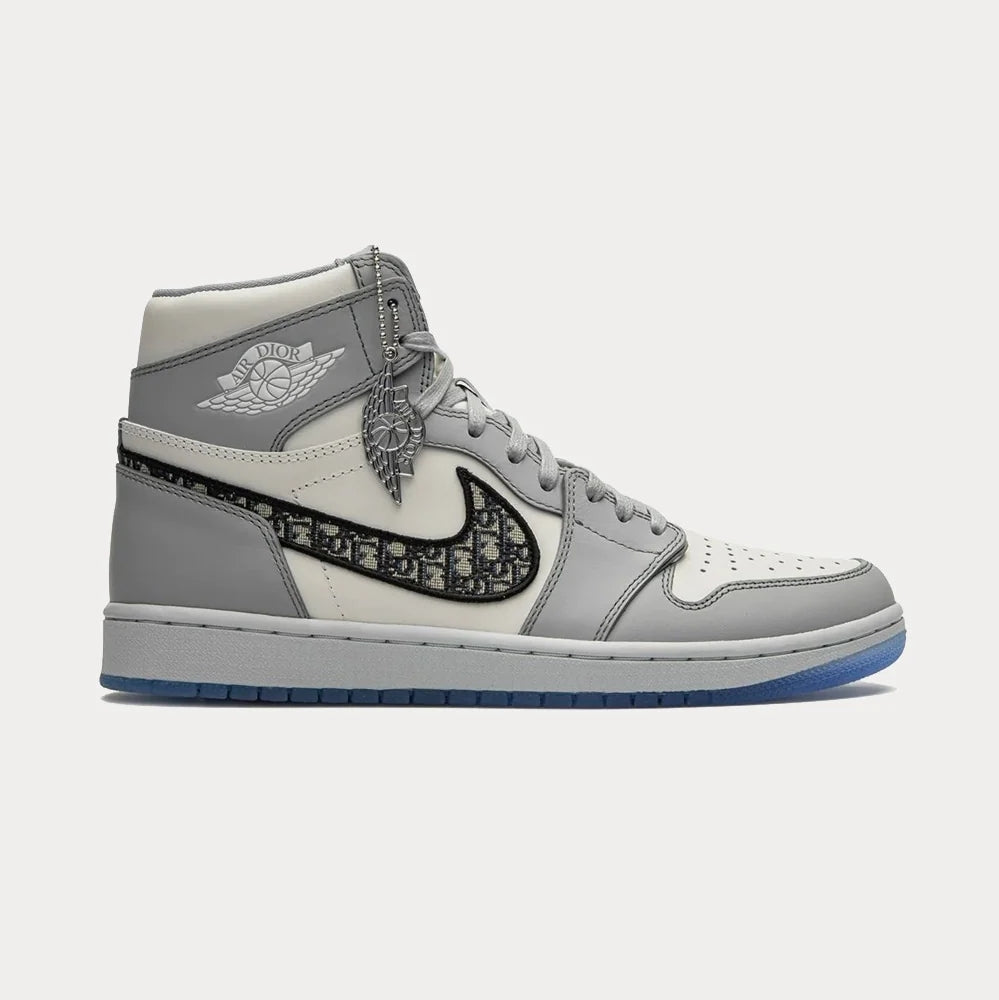 Air Jordan 1 High OG x Dior 'Wolf Grey'