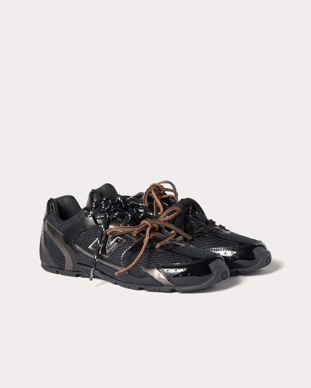 New Balance × Miu Miu 530 SL 'Black / Anthracite'